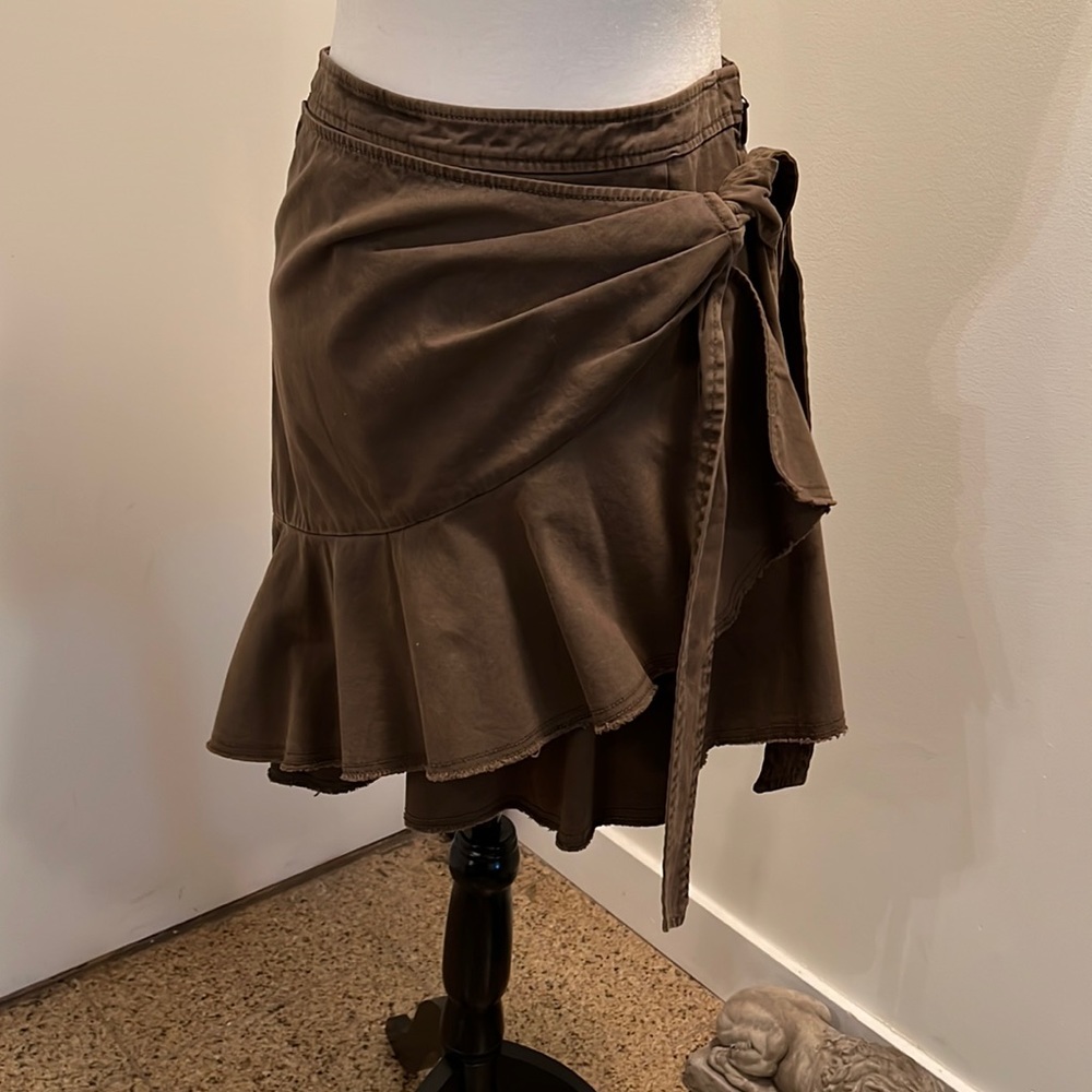 Khaki mini skirt